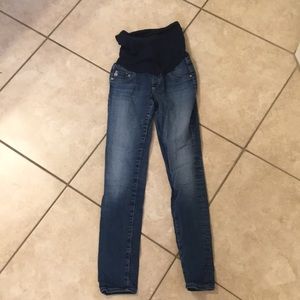 AG maternity skinny jeans